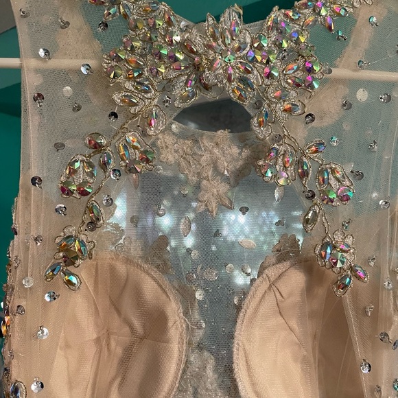 Beaded and ice blue formal gown. Size 2-4. Very flattering - Picture 6 of 6